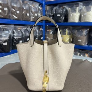 Hermès Picotin 18cm Replica - Perfecte 1:1 Kwaliteit Tassen 1156796314 - front view | Hermès